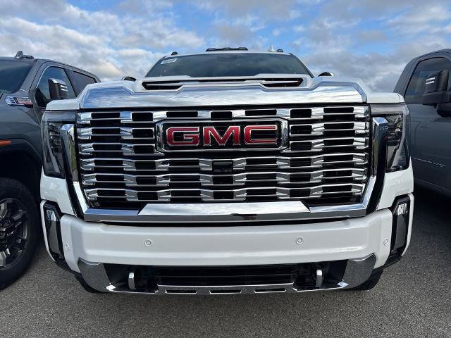 New 2026 GMC Sierra 2500 Denali image 2