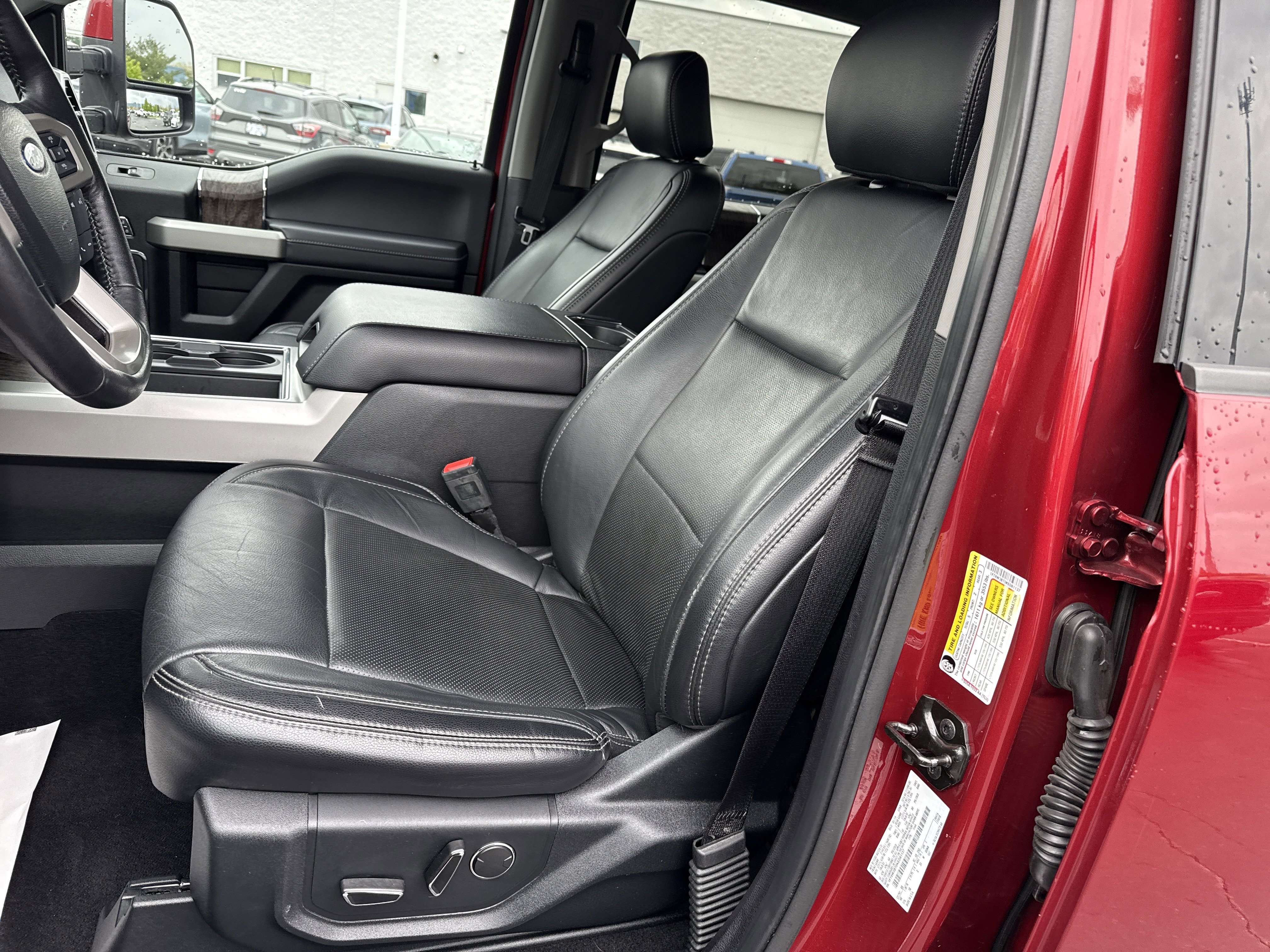Used 2019 Ford F350 Lariat AWD/4WD image 18