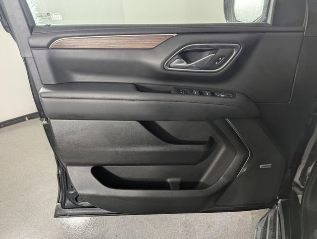 Used 2024 Chevrolet Tahoe High Country image 10
