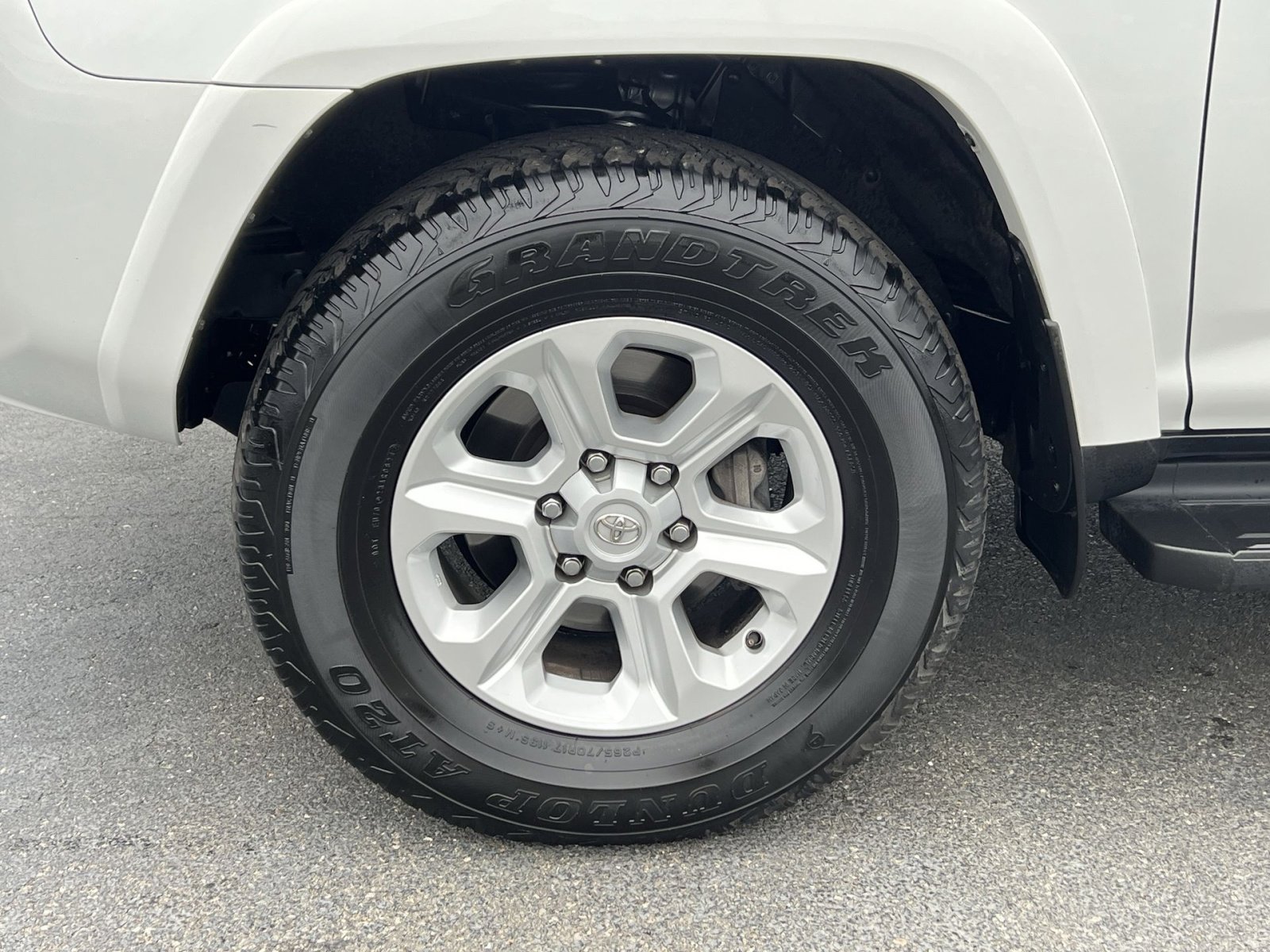 Used 2024 Toyota 4Runner SR5 Premium image 13