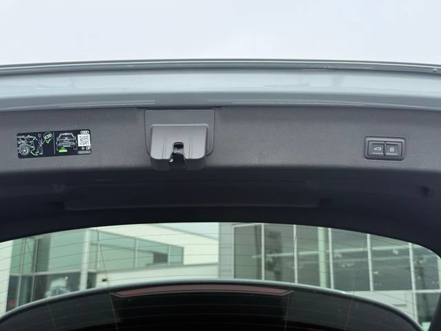 New 2026 Audi Q3 quattro 2.0T AWD/4WD image 17