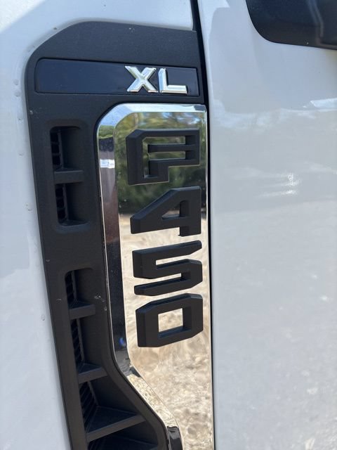 New 2026 Ford F450 XL w/ XL Chrome Package AWD/4WD image 14