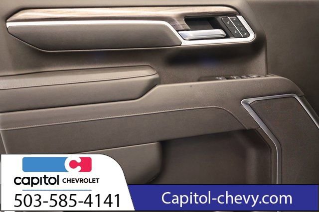 Used 2025 Chevrolet Silverado 3500 LTZ image 9