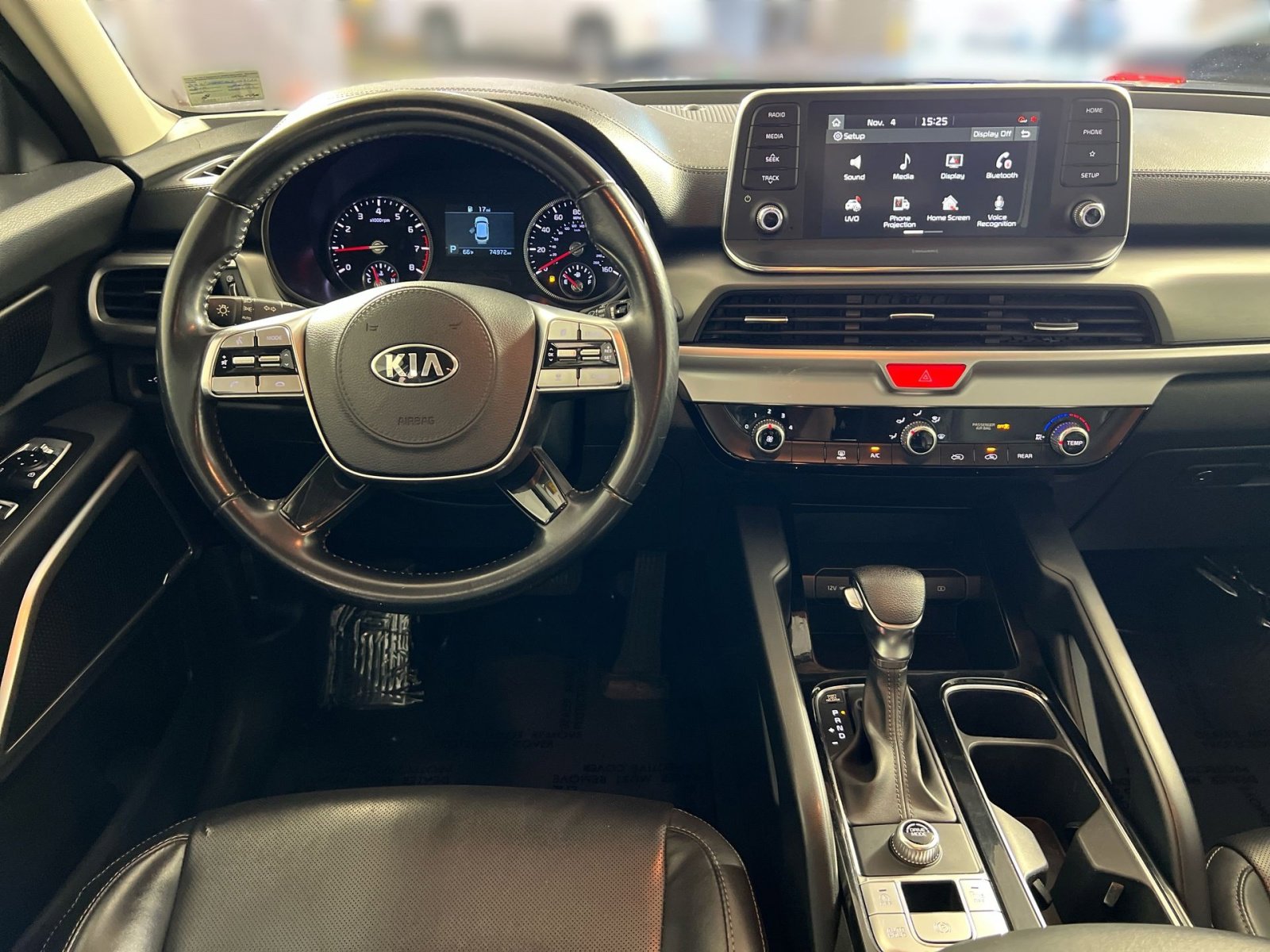 Used 2020 Kia Telluride LX image 20