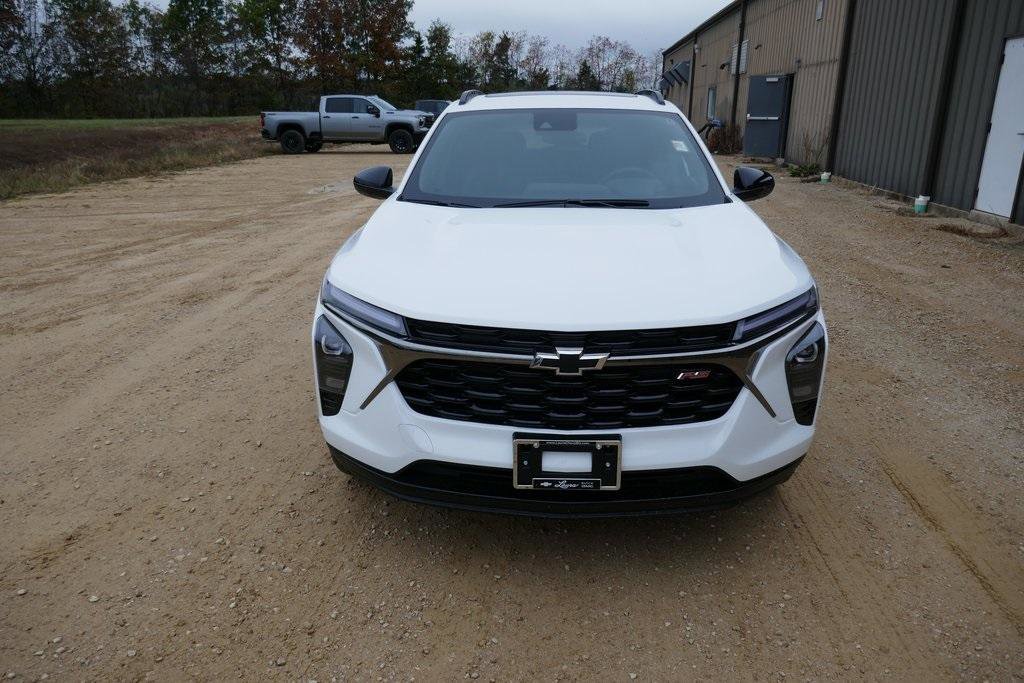 New 2026 Chevrolet Trax RS w/ Sunroof Package image 7