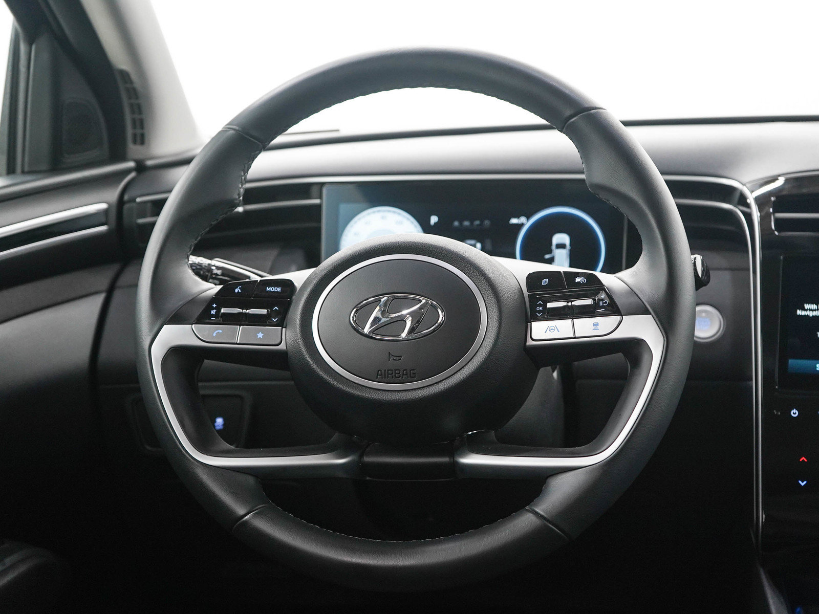Used 2024 Hyundai Tucson SEL w/ Convenience Package AWD/4WD image 17
