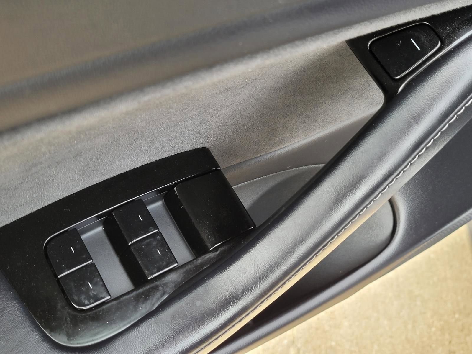 Used 2018 Tesla Model 3 Long Range image 20