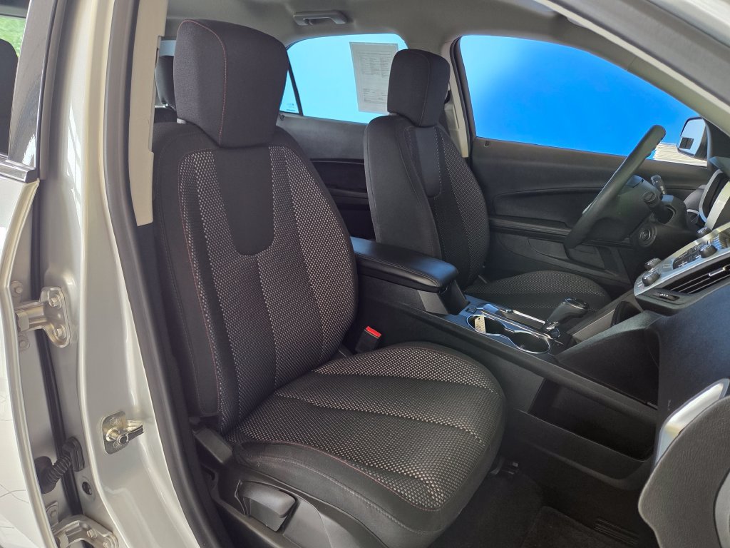 Used 2016 Chevrolet Equinox L FWD image 22