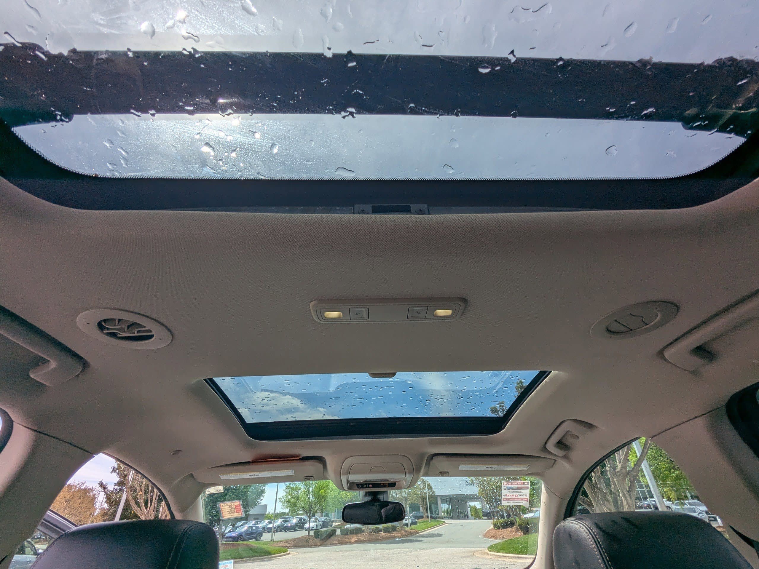 Used 2019 GMC Acadia Denali w/ Technology Package FWD image 14