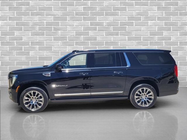 New 2026 GMC Yukon XL Denali w/ Denali Reserve Package AWD/4WD image 9