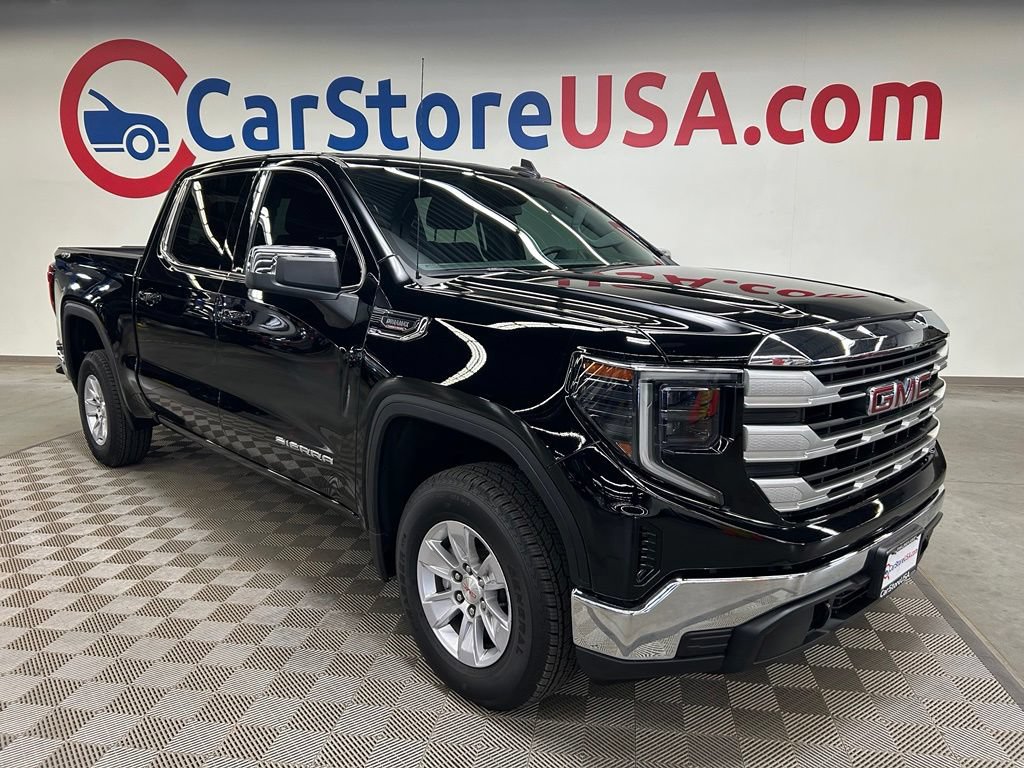 Used 2026 GMC Sierra 1500 SLE AWD/4WD image 1