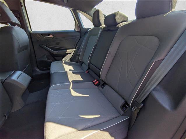 Used 2025 Volkswagen Jetta Sport image 16