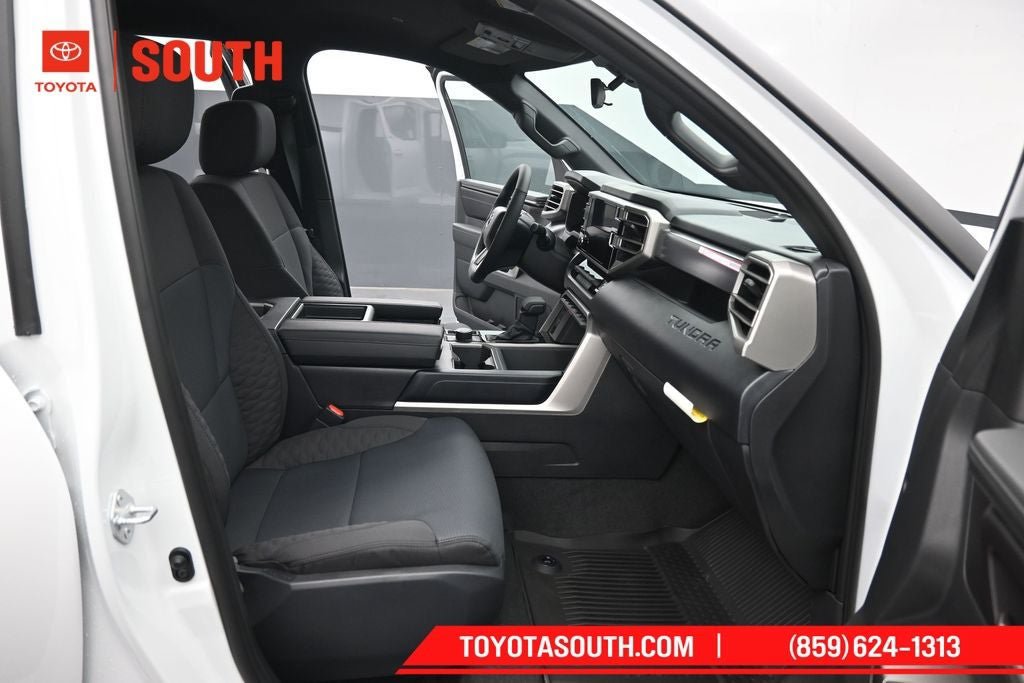 New 2026 Toyota Tundra SR5 w/ TRD Off-Road Package AWD/4WD image 30