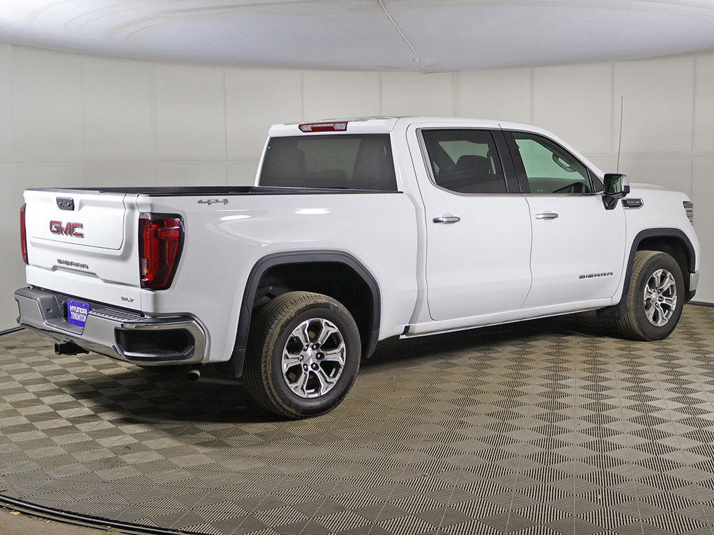 Used 2025 GMC Sierra 1500 SLT AWD/4WD image 9