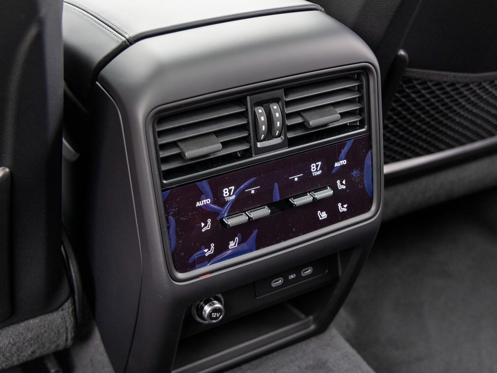 New 2026 Porsche Cayenne Coupe image 41