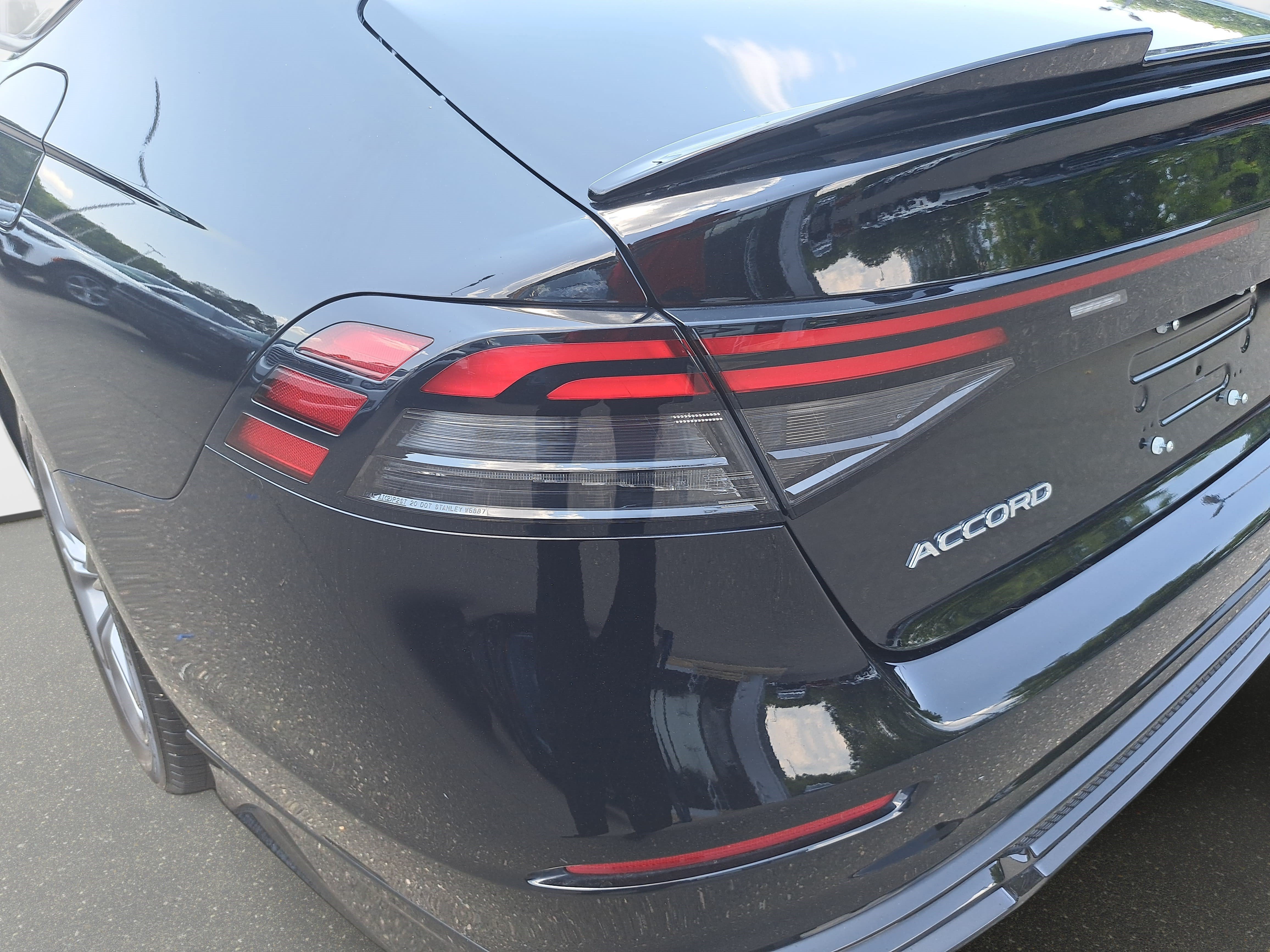 Used 2024 Honda Accord EX image 31