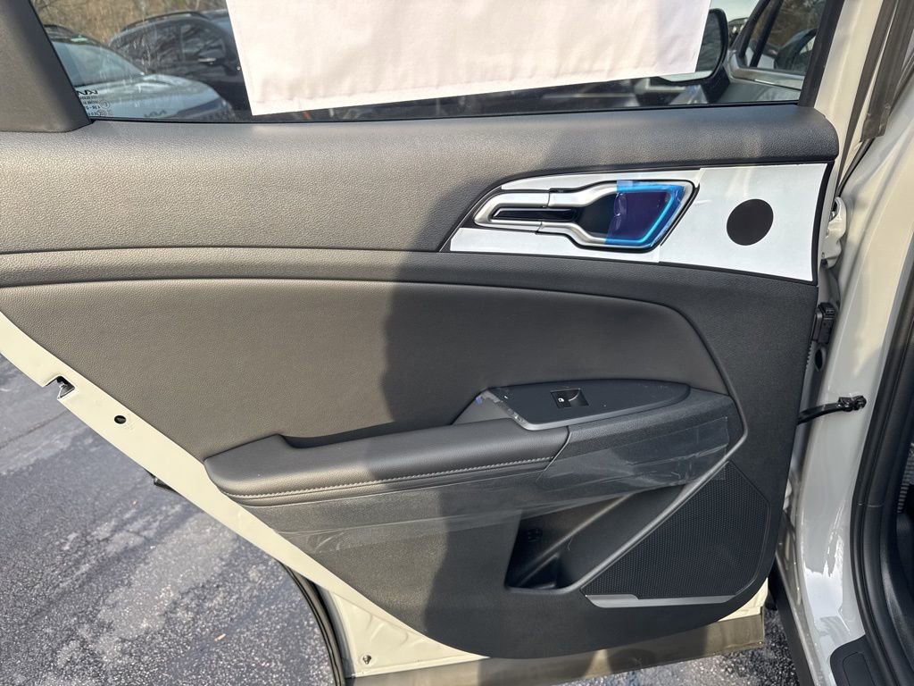 New 2026 Kia Sportage EX image 14