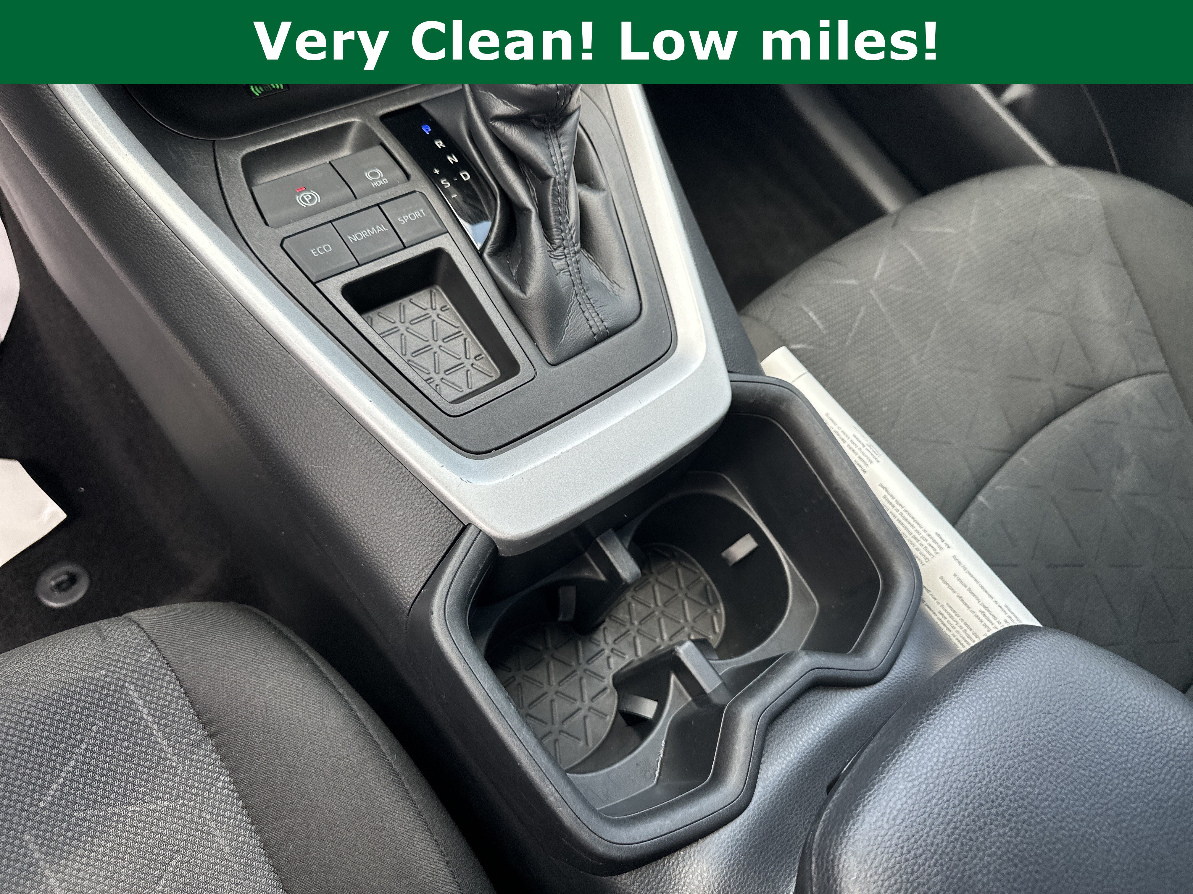 Used 2023 Toyota RAV4 XLE w/ Convenience Package FWD image 34