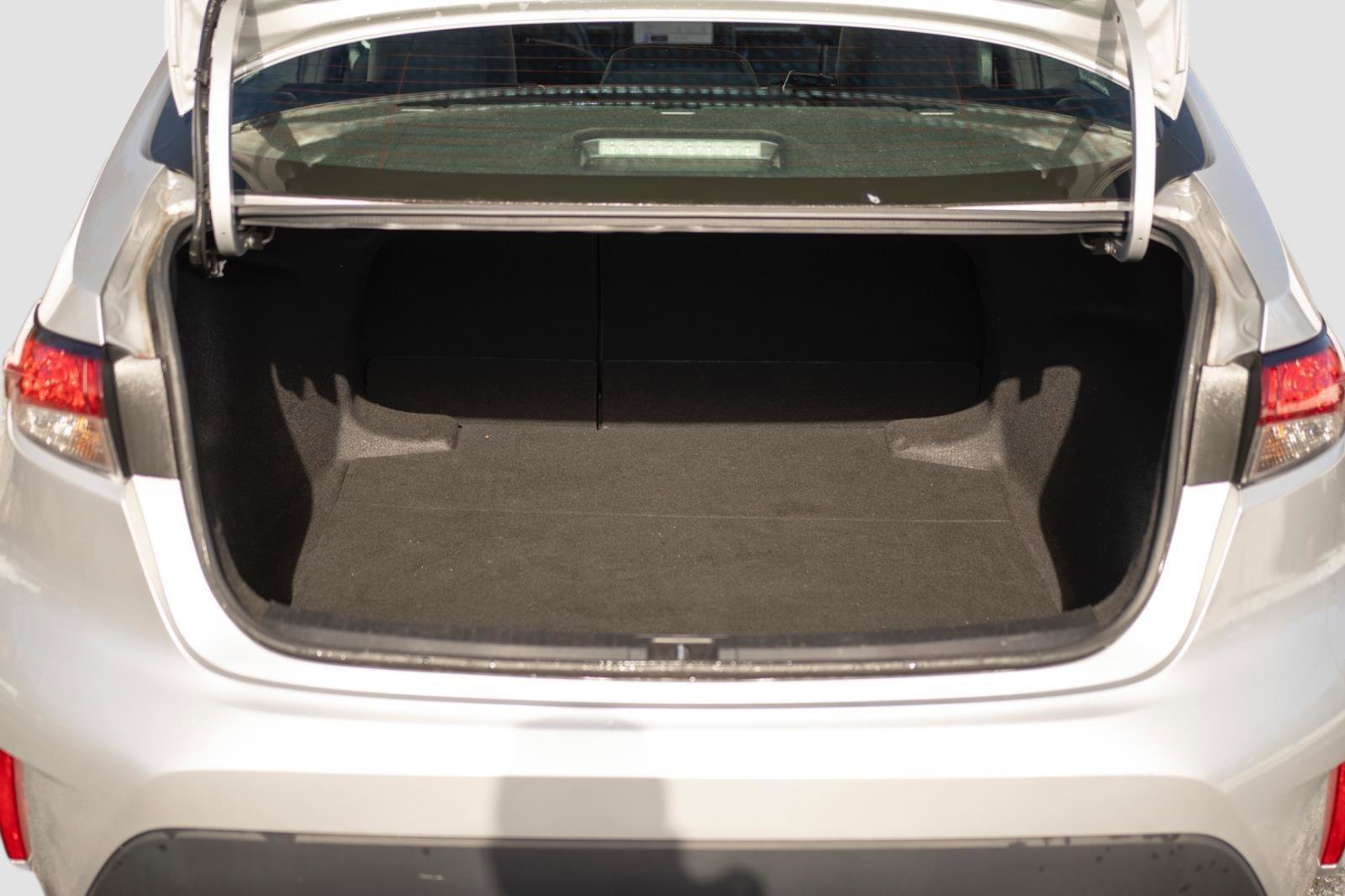 Used 2023 Toyota Corolla LE image 14