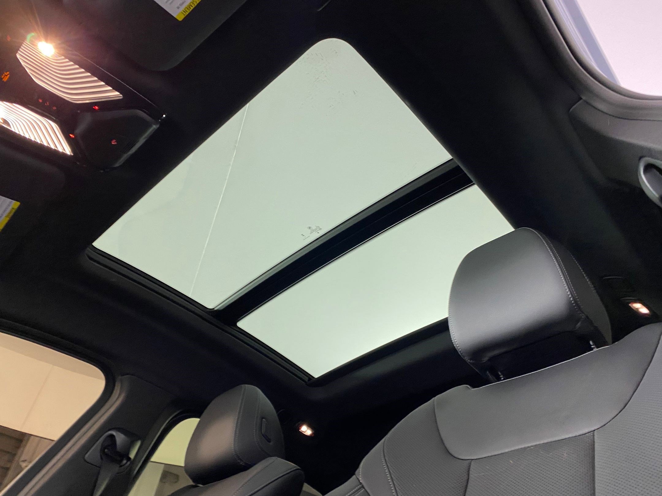 Certified 2024 BMW X4 M40i w/ Premium Package image 14