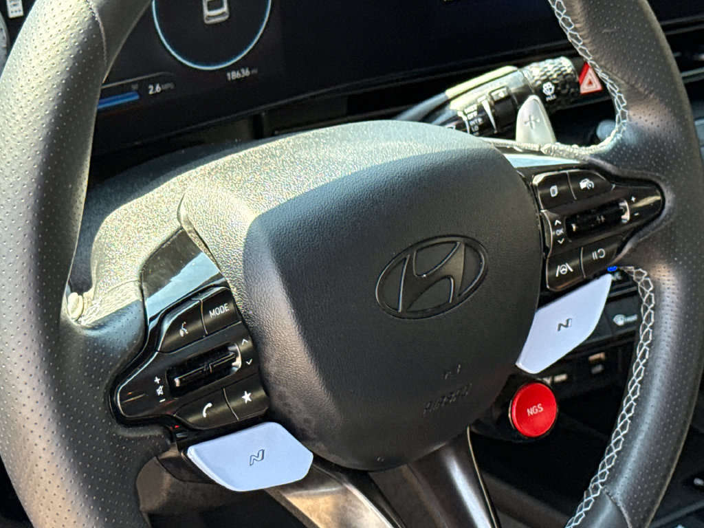 Used 2025 Hyundai Elantra N FWD image 29