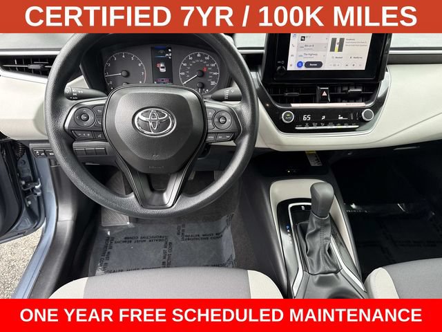 Used 2025 Toyota Corolla LE w/ LE Premium Package FWD image 17
