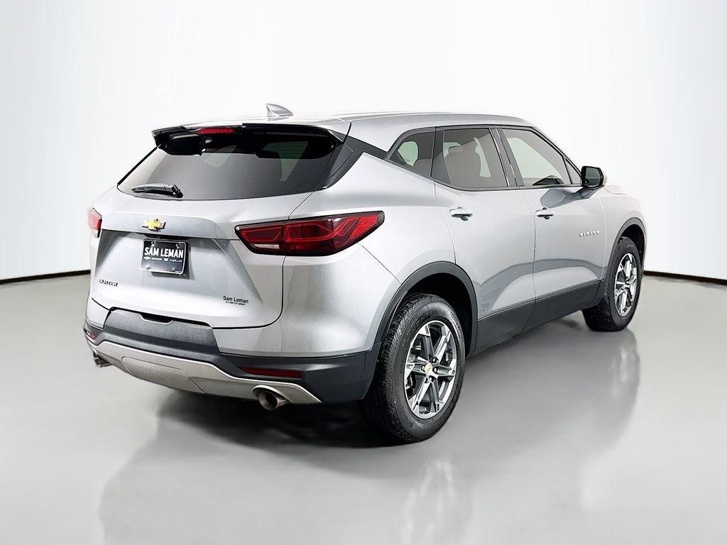 Used 2024 Chevrolet Blazer LT image 7