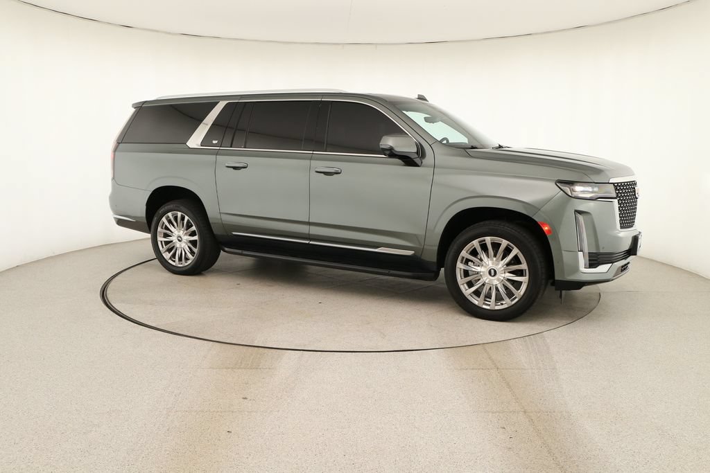 Used 2023 Cadillac Escalade ESV Premium Luxury AWD/4WD image 9