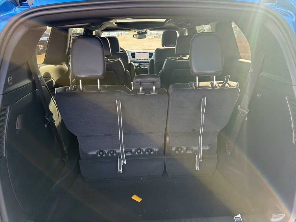 New 2026 Chrysler Pacifica Limited image 12