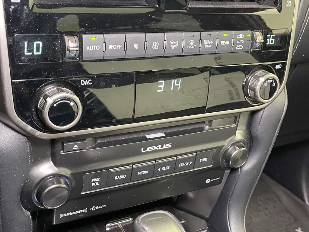 Used 2023 Lexus GX 460 Premium w/ Premium Package AWD/4WD image 25