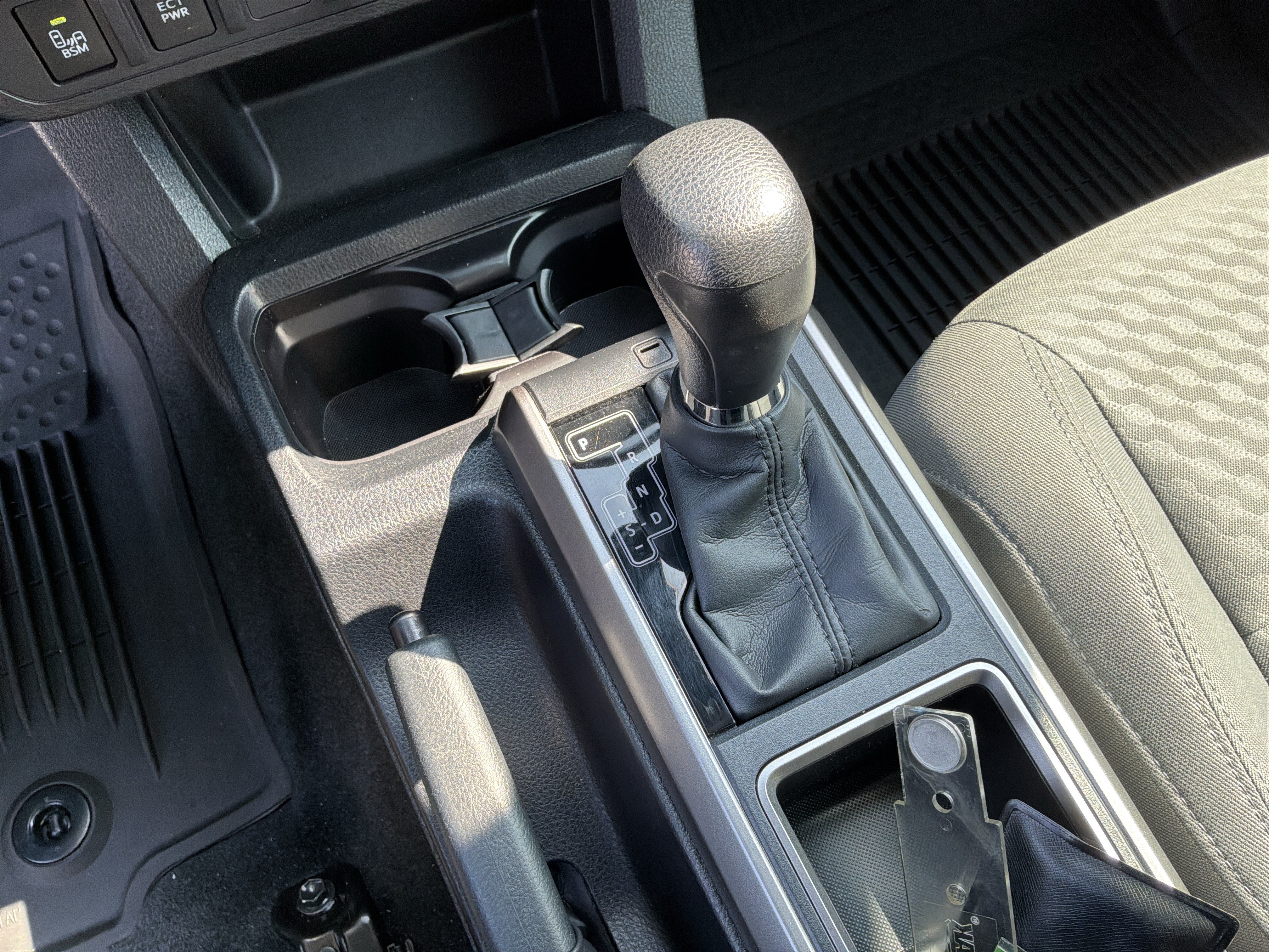 Used 2023 Toyota Tacoma SR5 w/ Technology Package RWD image 26
