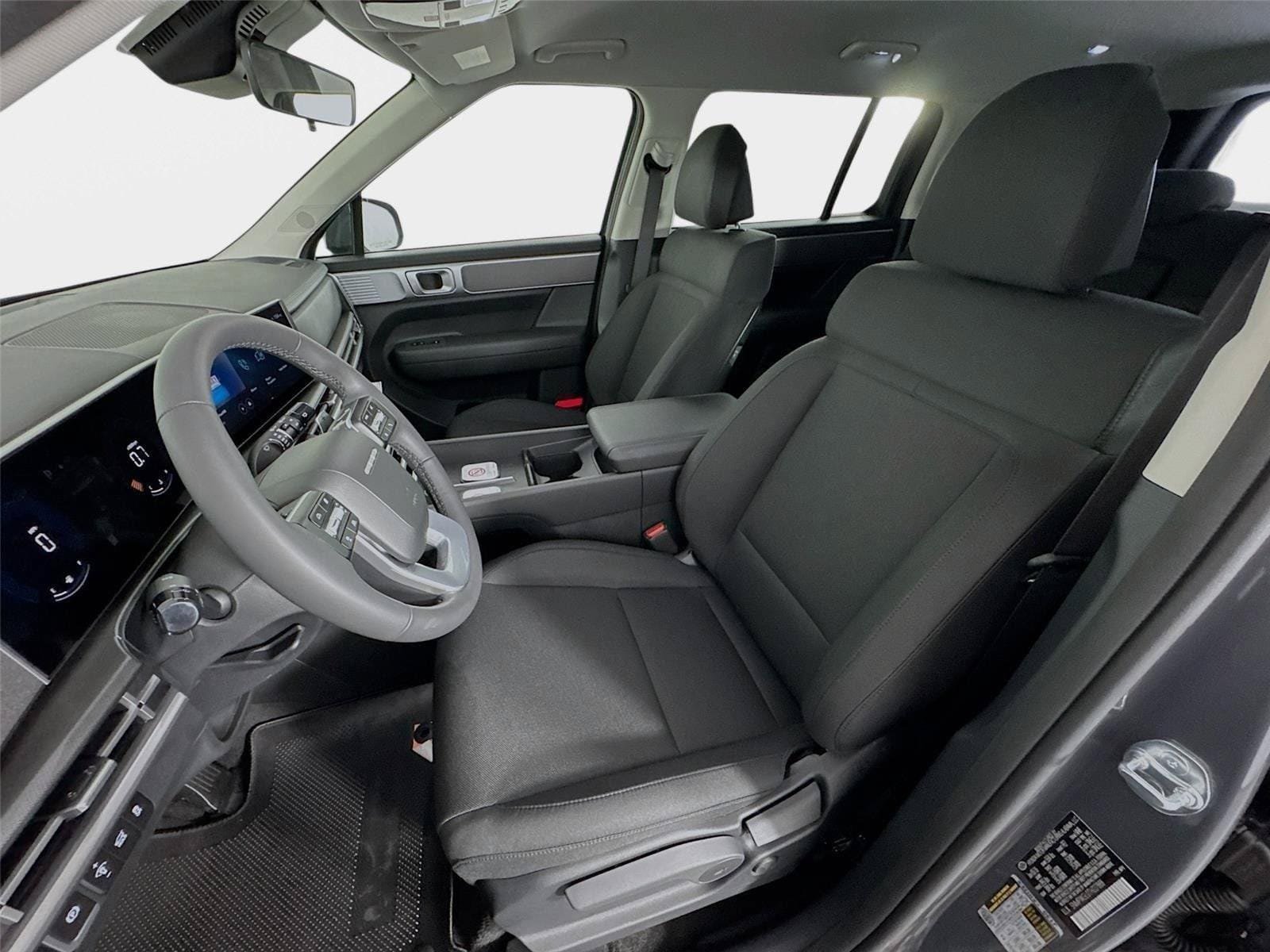 New 2026 Hyundai Santa Fe SE FWD image 11