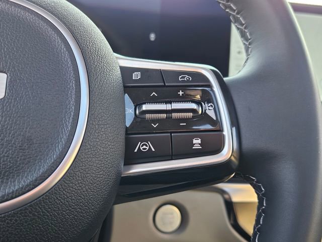 Used 2025 Kia Sorento EX w/ Panoramic Sunroof Package image 27