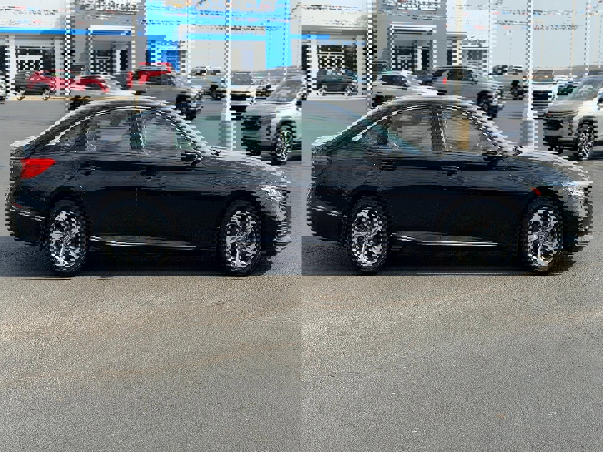 Used 2018 Honda Accord EX-L image 4