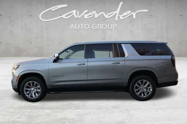 Used 2025 Chevrolet Suburban Premier image 4