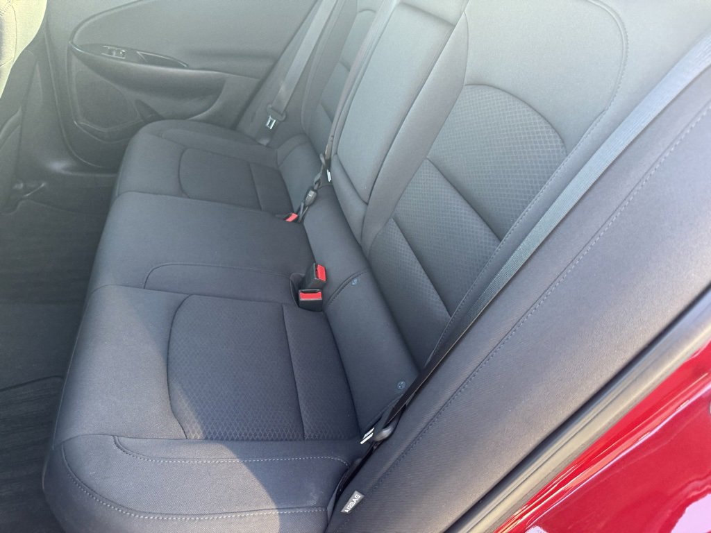 Used 2016 Chevrolet Malibu LT image 29