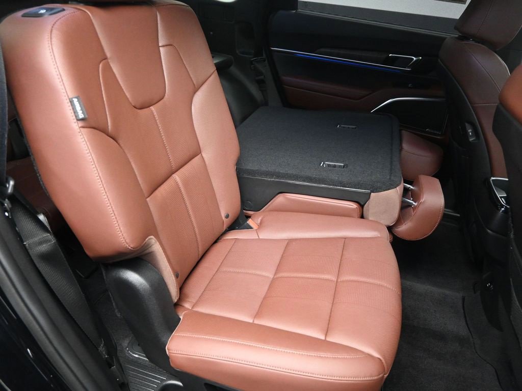 Used 2025 Kia Telluride SX image 26