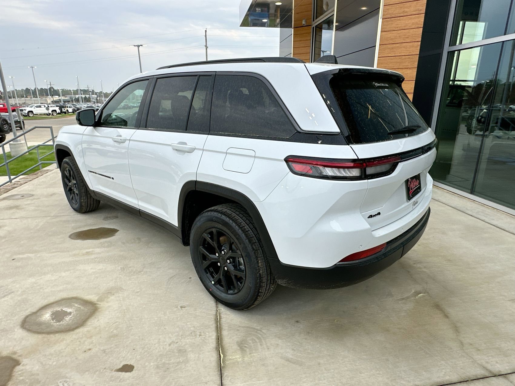 New 2026 Jeep Grand Cherokee Altitude AWD/4WD image 6