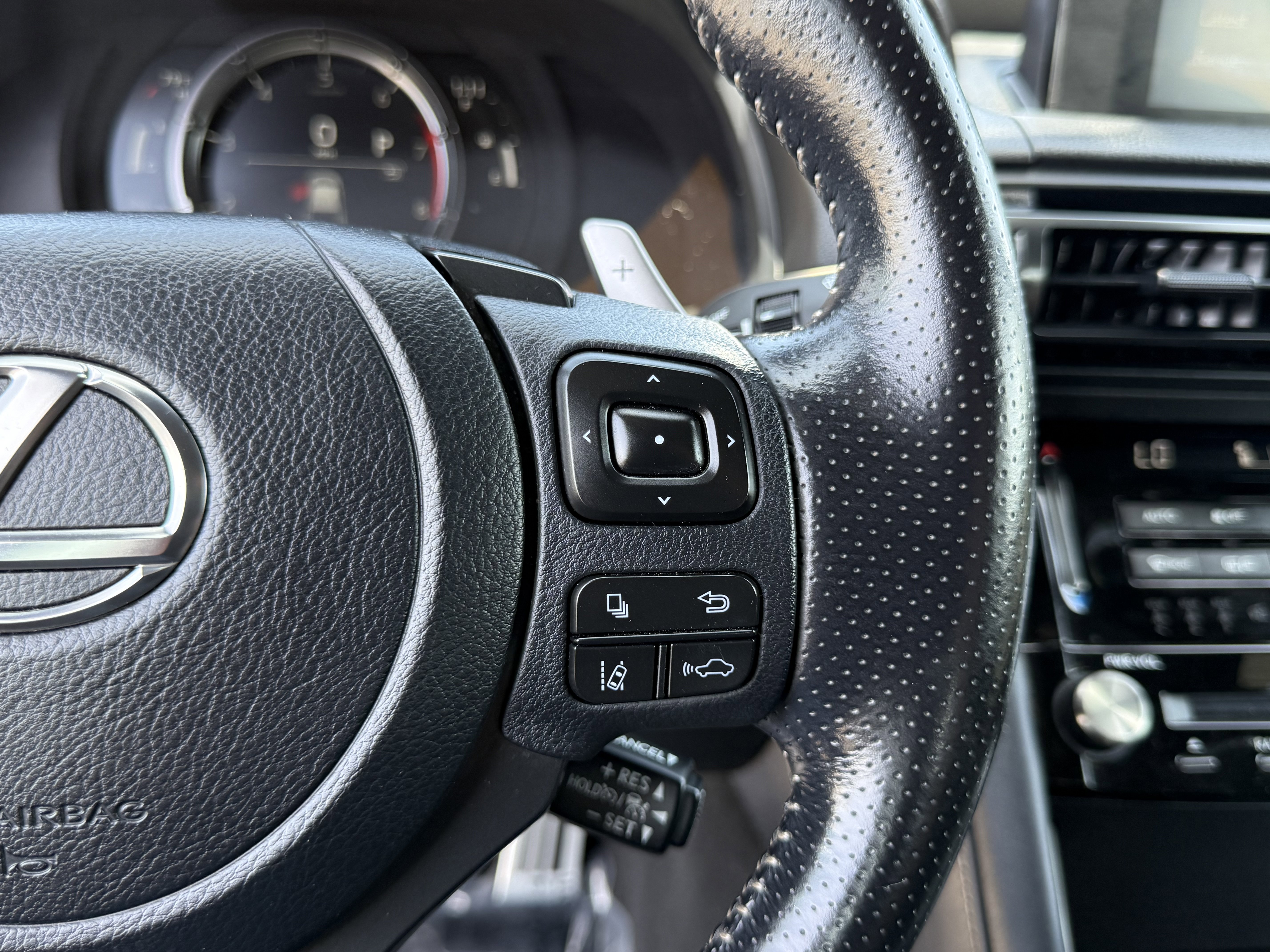 Certified 2024 Lexus IS 350 F Sport RWD image 23