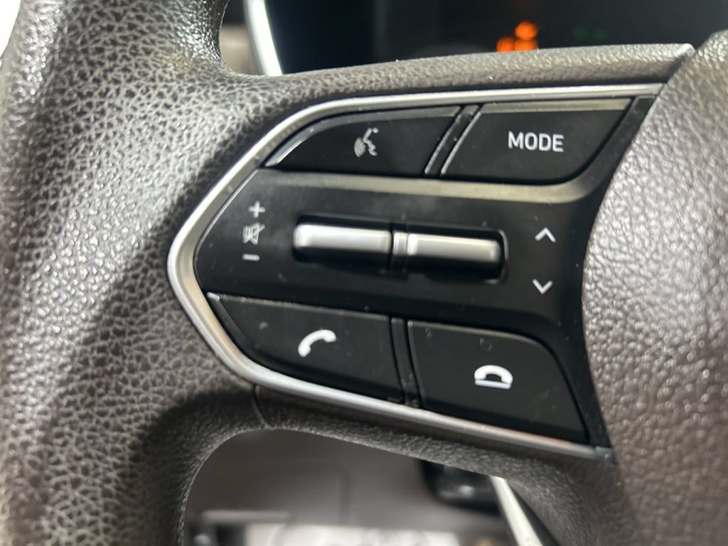 Used 2020 Hyundai Santa Fe SE AWD/4WD image 22