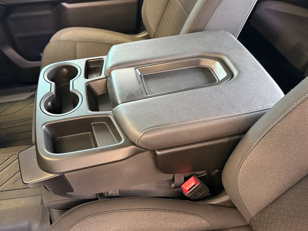 Used 2025 Chevrolet Silverado 2500 Custom w/ Custom Value Package AWD/4WD image 11