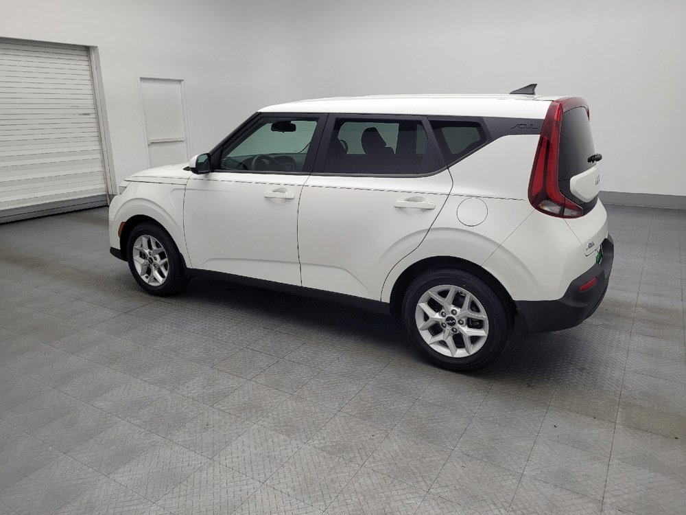 Used 2022 Kia Soul LX w/ Technology Package image 3