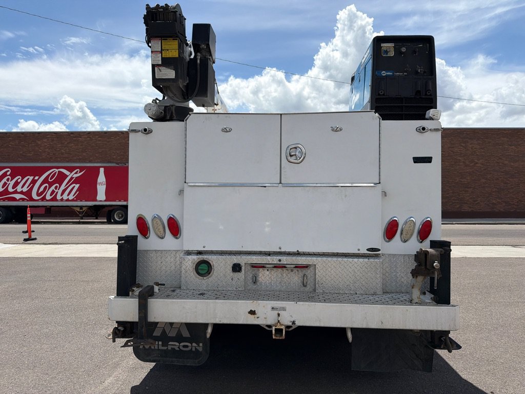 Used 2019 Ford F550 4x4 SuperCab Super Duty image 5