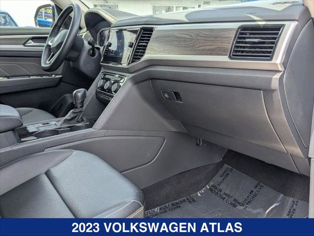 Certified 2023 Volkswagen Atlas SE w/ Panoramic Sunroof Package image 23