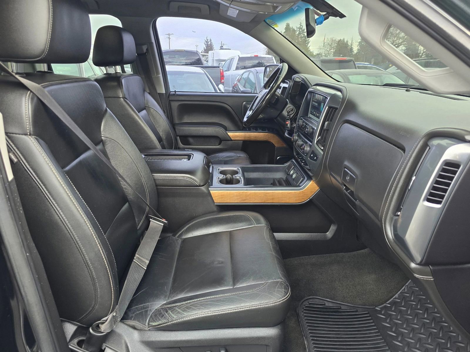 Used 2016 Chevrolet Silverado 1500 LTZ AWD/4WD image 11