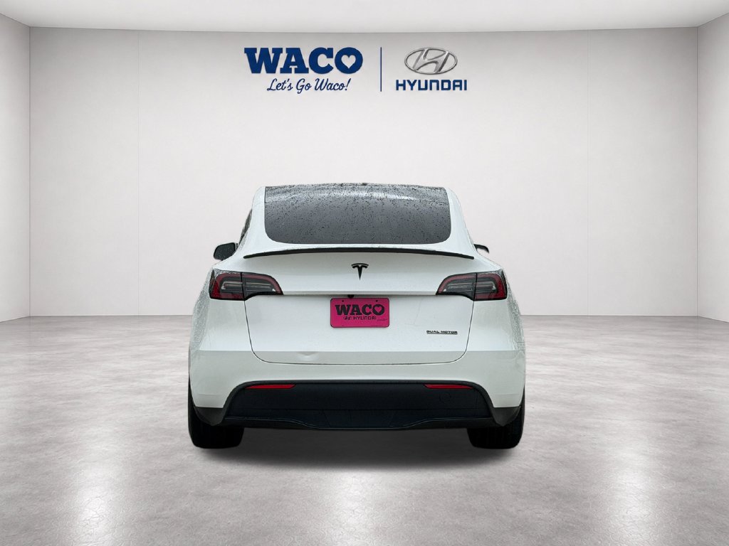 Used 2024 Tesla Model Y Performance AWD/4WD image 11