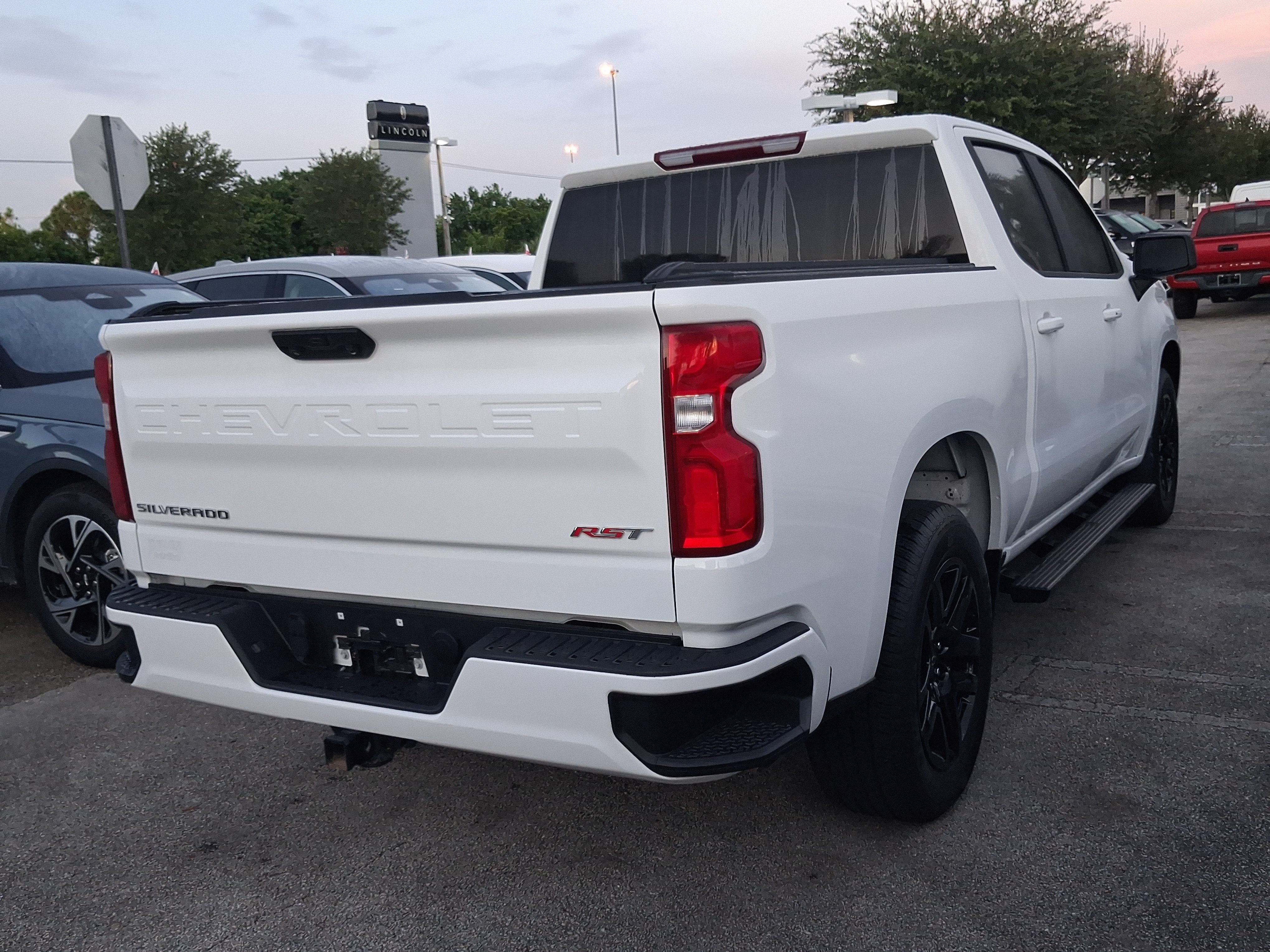 Used 2025 Chevrolet Silverado 1500 RST RWD image 4
