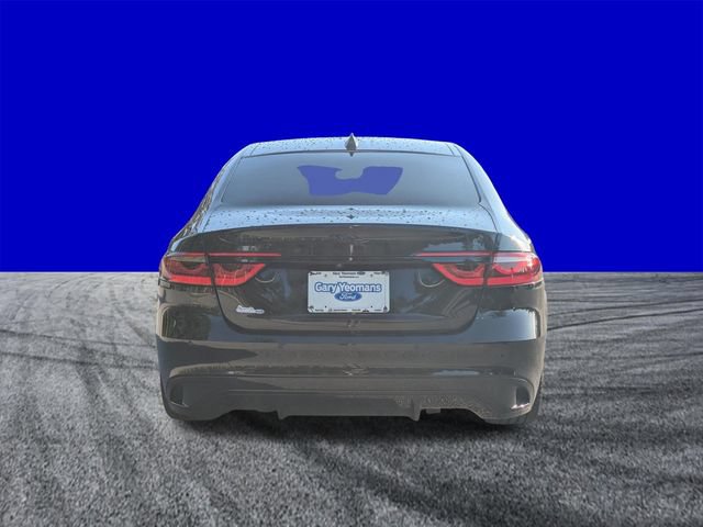 Used 2024 Jaguar XF R-Dynamic SE RWD image 5