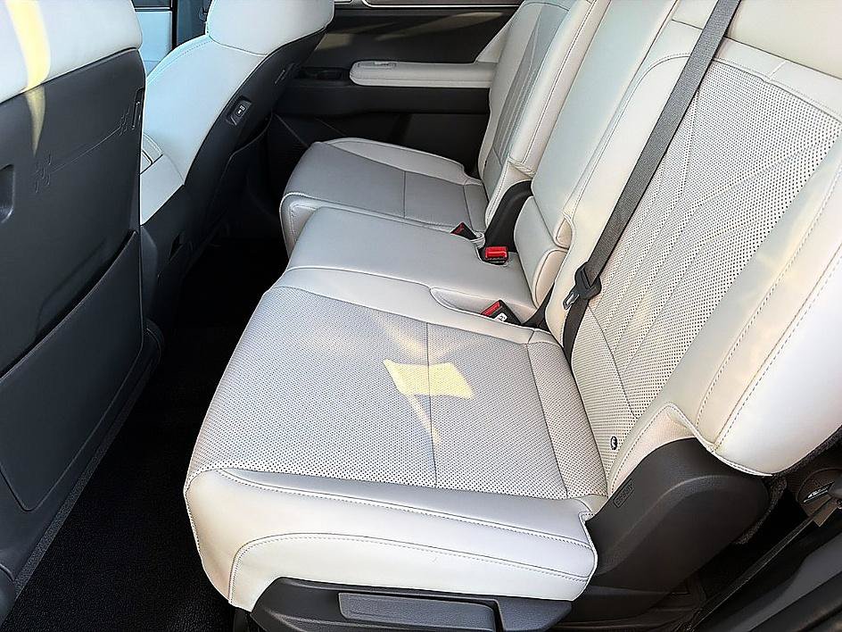 New 2027 Hyundai Santa Fe SEL AWD/4WD image 7
