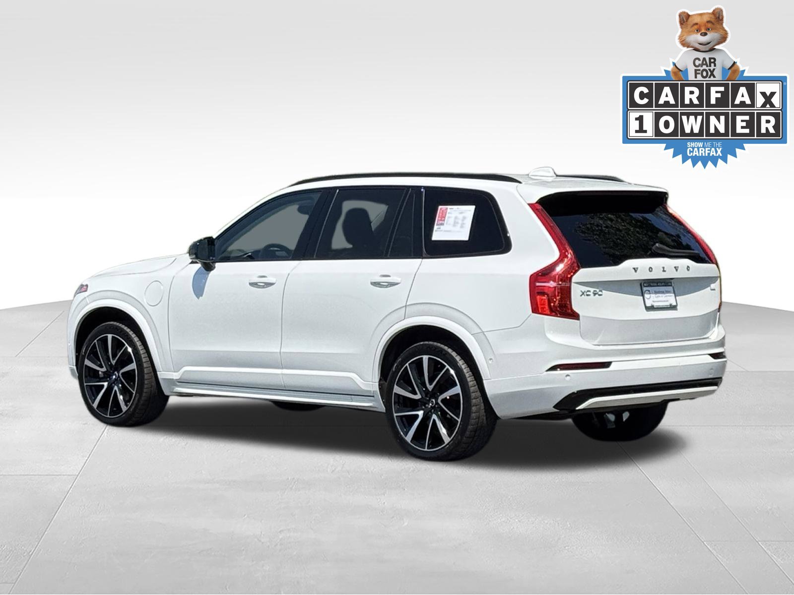 Used 2023 Volvo XC90 T8 Plus AWD/4WD image 7